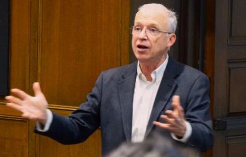 Professor Robert Watson speaking to an audience.